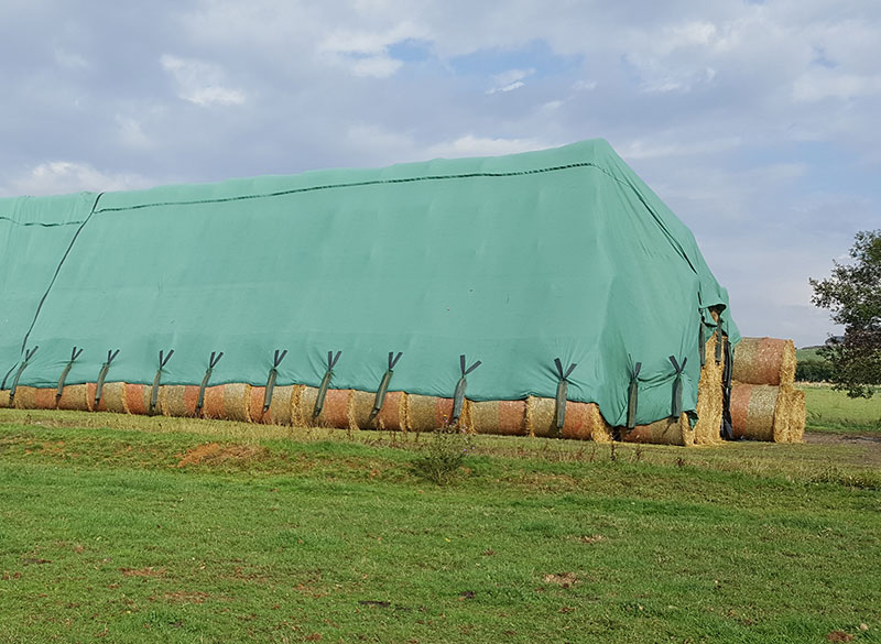 Protection du foin et de la paille